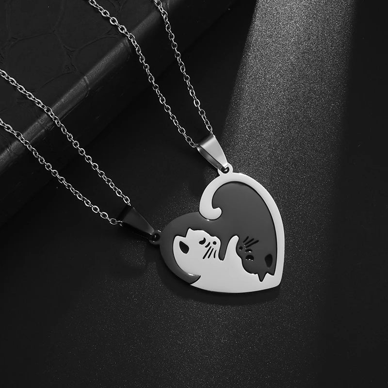 Gothic Skull Cross Pendant Necklace™