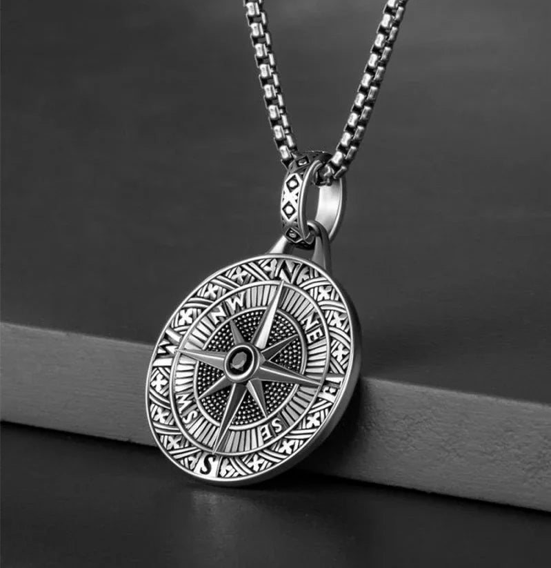 Gothic Skull Cross Pendant Necklace™